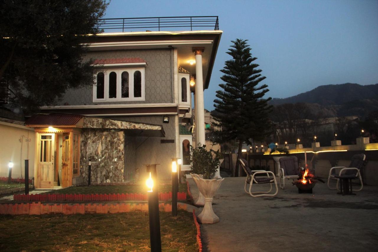 Republika Central Mansehra Exteriör bild