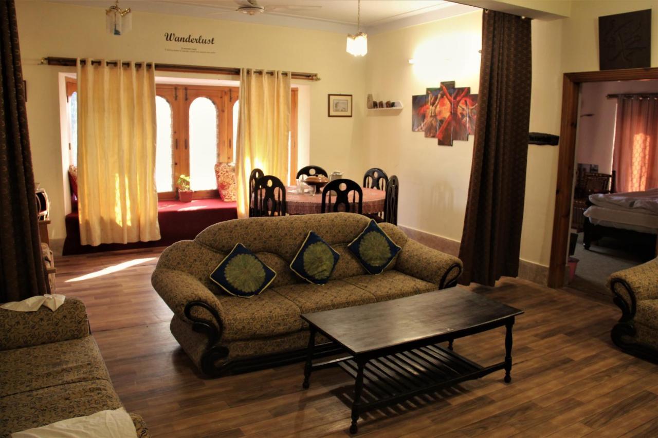 Republika Central Mansehra Exteriör bild