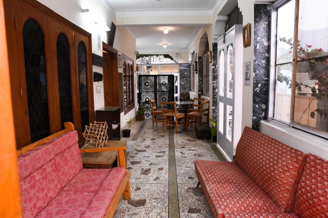 Republika Central Mansehra Exteriör bild