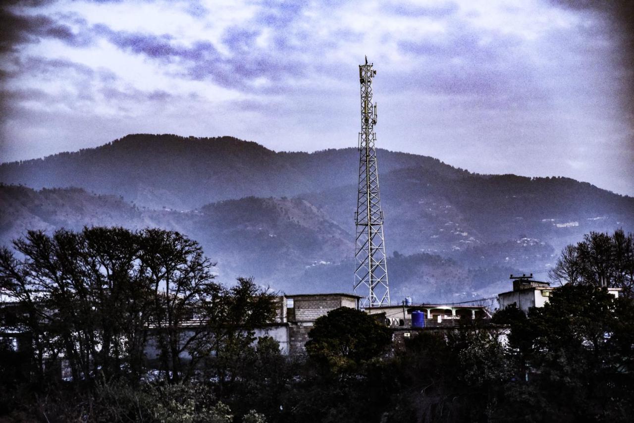 Republika Central Mansehra Exteriör bild
