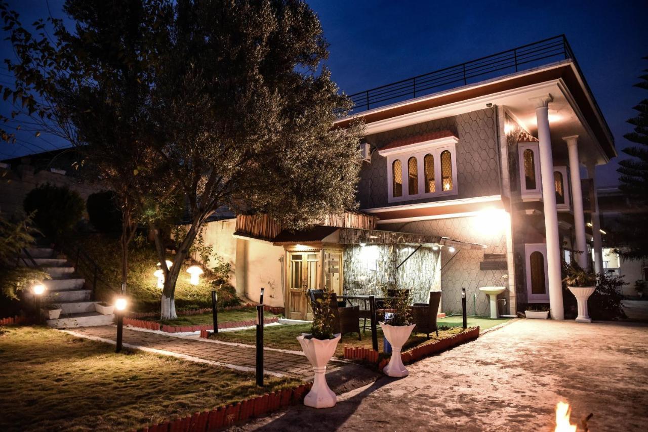 Republika Central Mansehra Exteriör bild