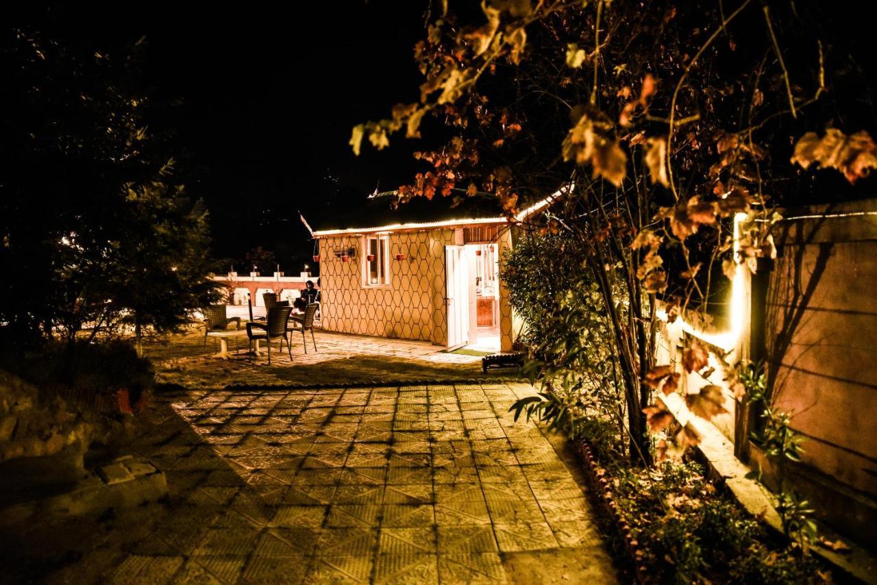 Republika Central Mansehra Exteriör bild